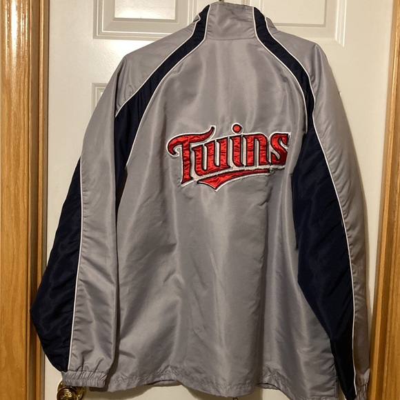 Men’s Minnesota Twins wind breaker Grey Jacket -sizeXL/XG - Picture 5 of 11